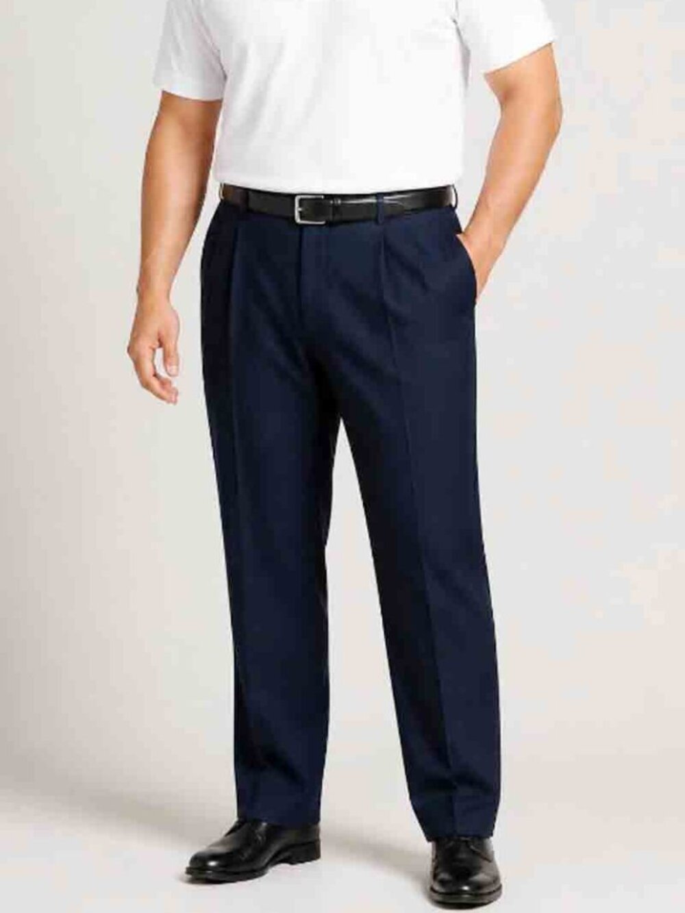 Haggar Cool Right Performance Flex Pants Navy Blue Pleated Men's Size 48 X 30
